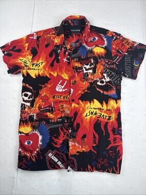 Reason Clothing Mens Size M Live Fast No Regrets Flames Skulls Button Up Shirt